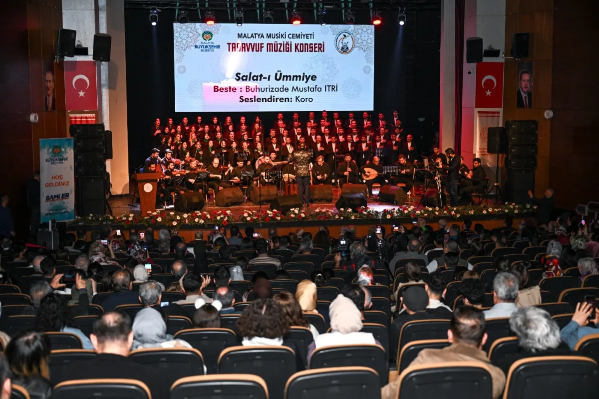 TASAVVUF MÜZİĞİ KONSERİNDE  DUYGU DOLU ANLAR YAŞANDI