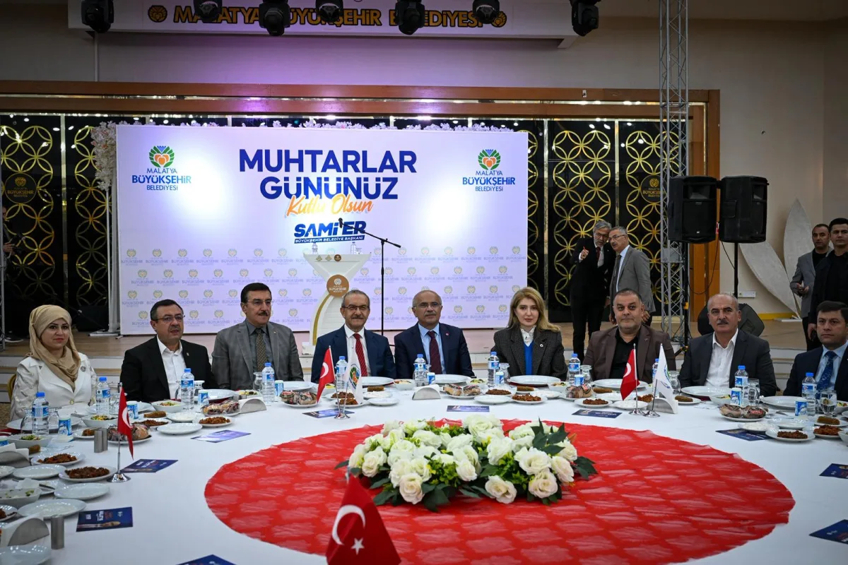 BAŞKAN ER: “MUHTARLAR DEVLETİN  VATANDAŞA UZANAN ELİDİR”