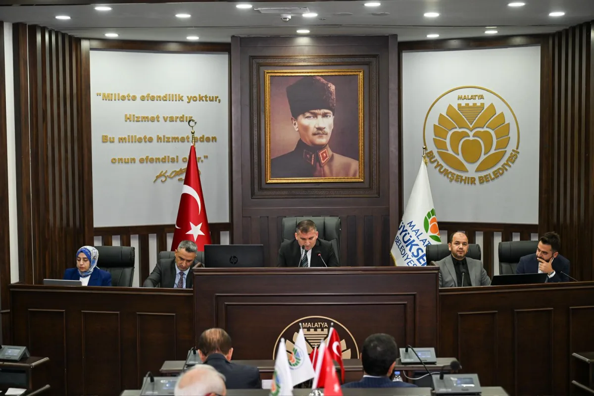 AYHAN “MİLLETİMİZİN BAŞI SAĞOLSUN”