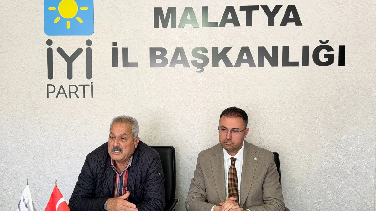 Vahdettin Mumcu: “Basın Üzerindeki Baskılar, Dış Politikadaki Zaaflar ve Eğitimdeki İstikrarsızlık Kabul Edilemez”