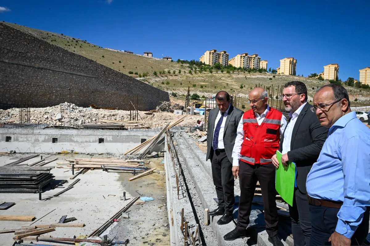 TOKİ KARAGÖZ SPOR KOMPLEKSİ BÖLGEYE HİZMET VERECEK
