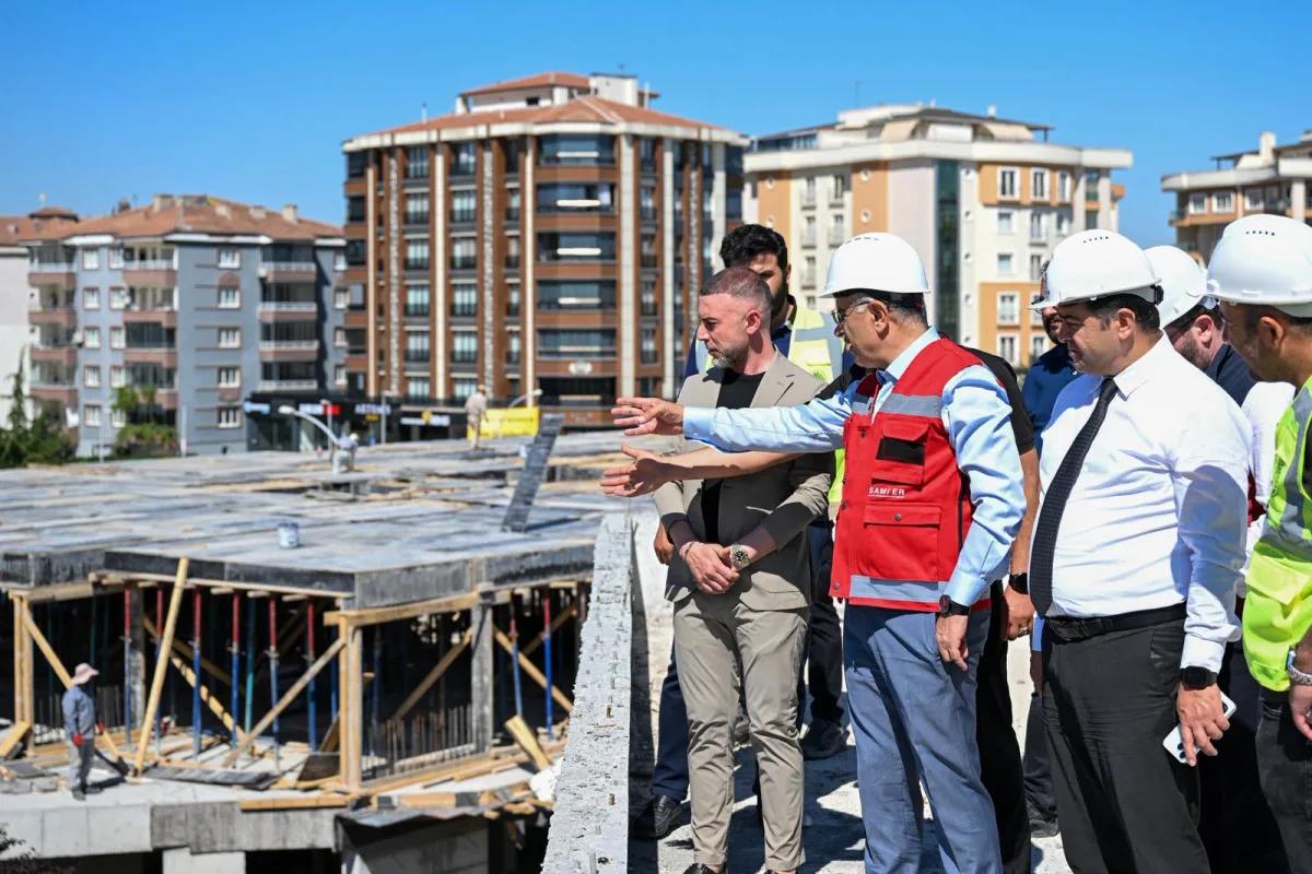 TURGUT ÖZAL GENÇLİK MERKEZİ  YIL SONUNA HAZIRLANIYOR