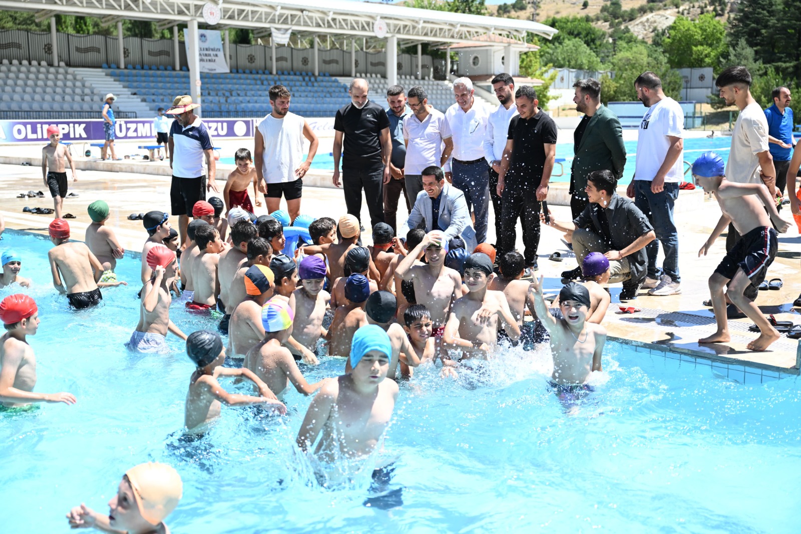 Başkan Taşkın Battalgazi Yaz Spor Okulunu Ziyaret Etti