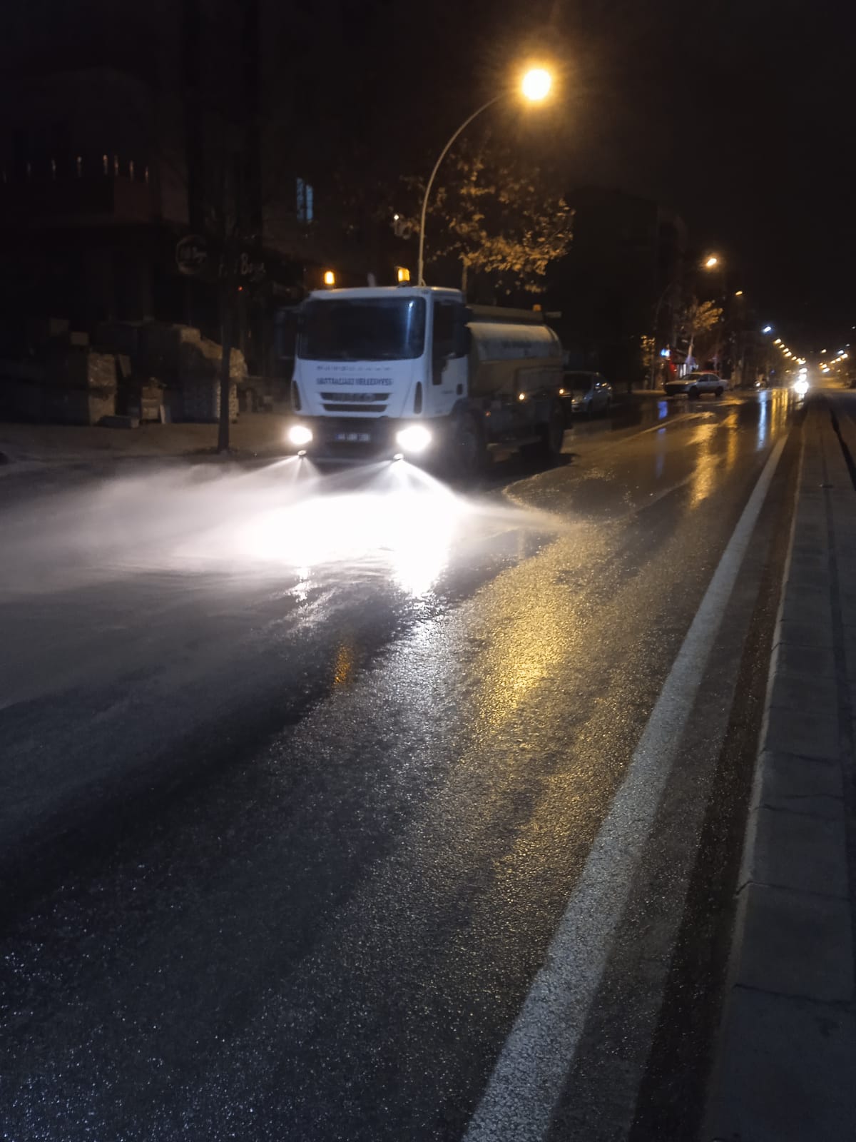 Battalgazi Belediyesi Cadde ve Sokakları Tertemiz Hale Getiriyor