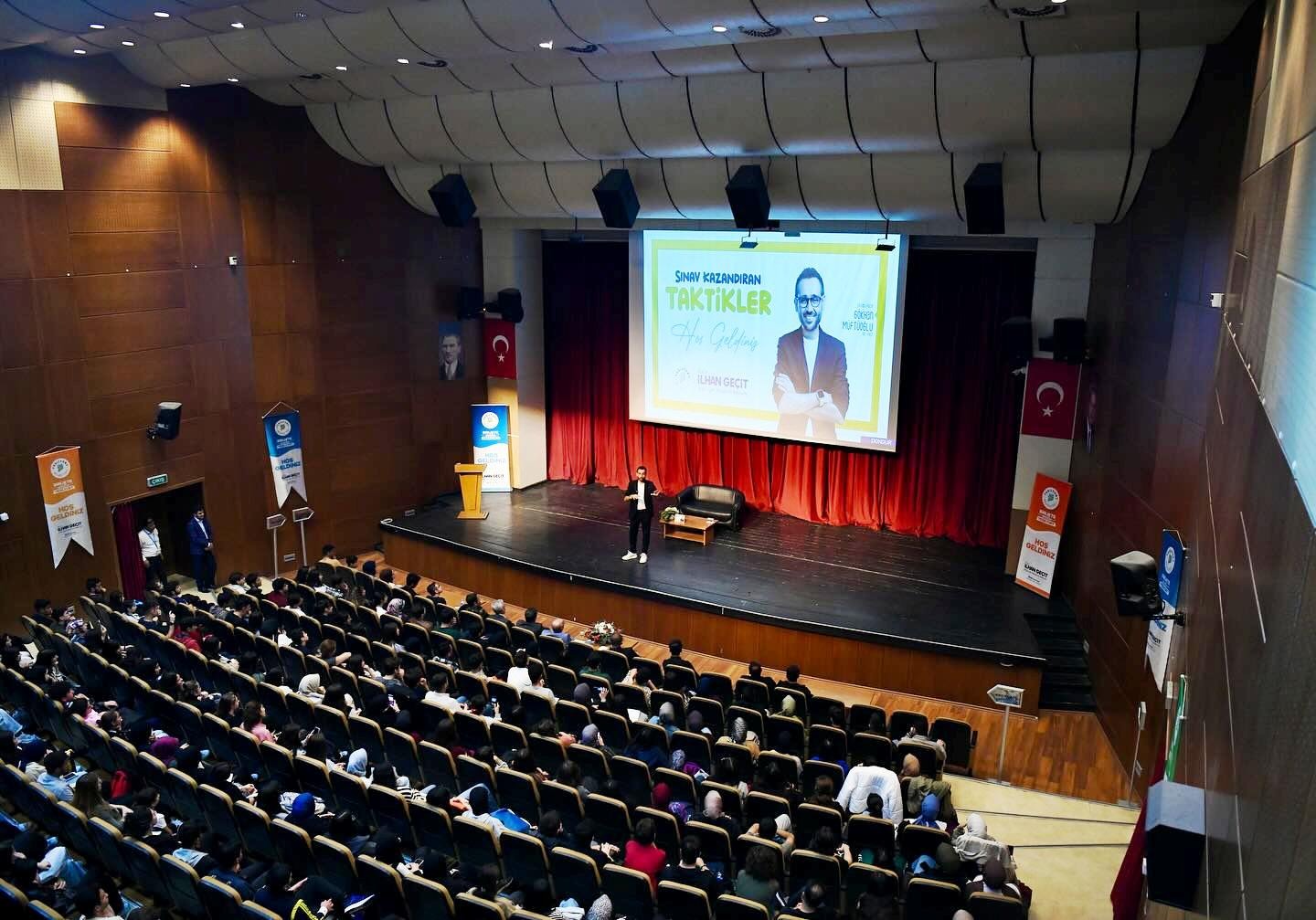 Eğitimci-Yazar Gökhan Müftüoğlu’dan Sınav Kazanma Taktikleri!