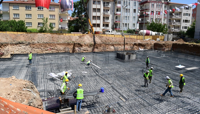 “ EN GÜZEL YATIRIM İNSANA YAPILAN YATIRIMDIR”