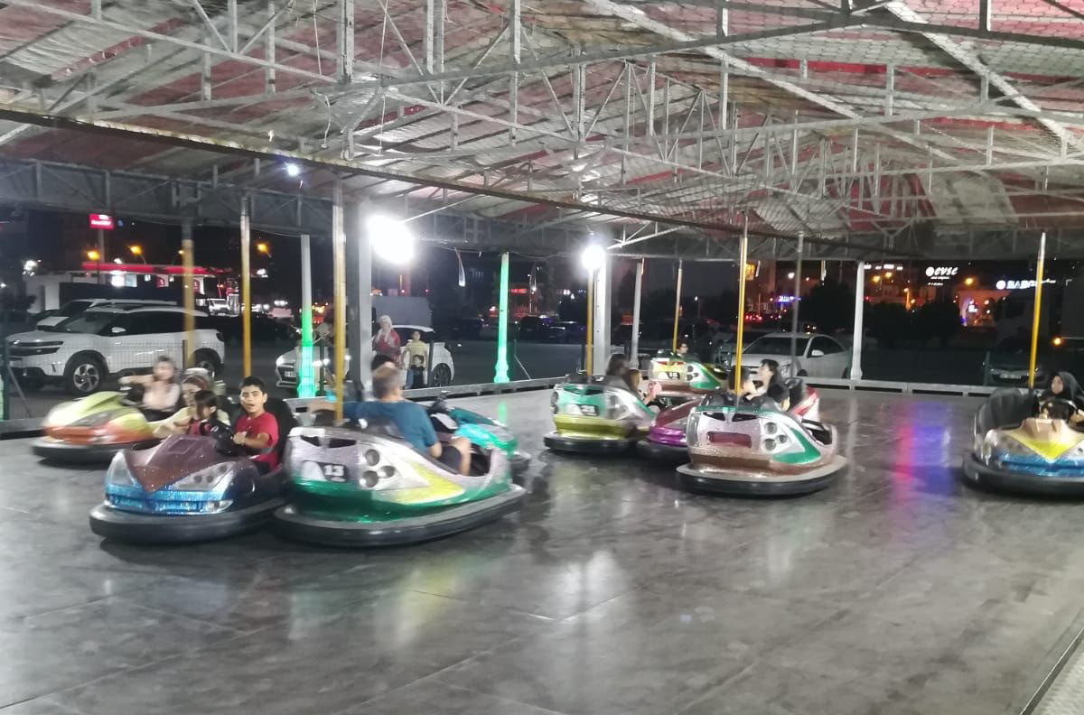 Kılınç Lunapark Sizleri Bekliyor