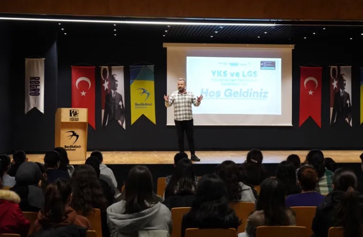 LGS ve YKS Adaylarına Yönelik “Başarıyı Getiren Taktikler Semineri” Düzenlendi