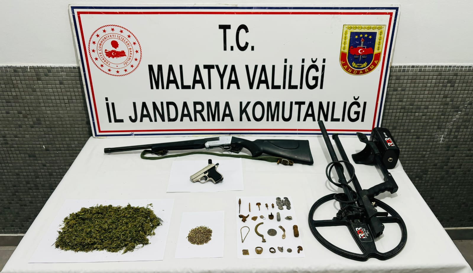 Malatya Darende İlçesinde Uyuşturucu Operasyonu!