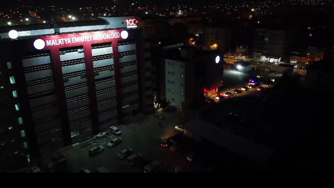 Malatya Emniyet Müdürlüğü:"Tekerleklerine Taş Koyduk."