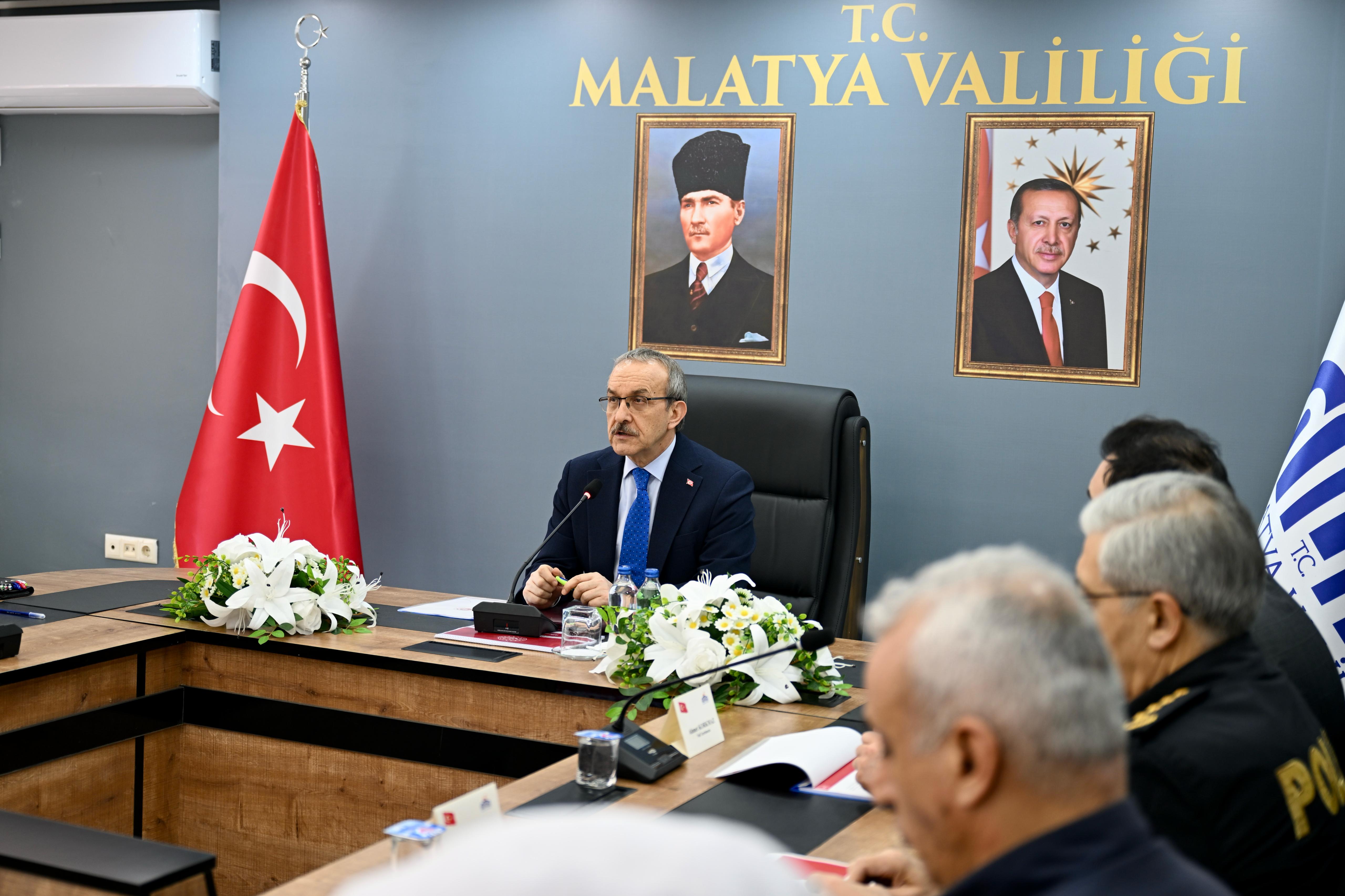 Vali Seddar Yavuz, 2025 Aile Yılı Koordinasyon Toplantısına Katıldı