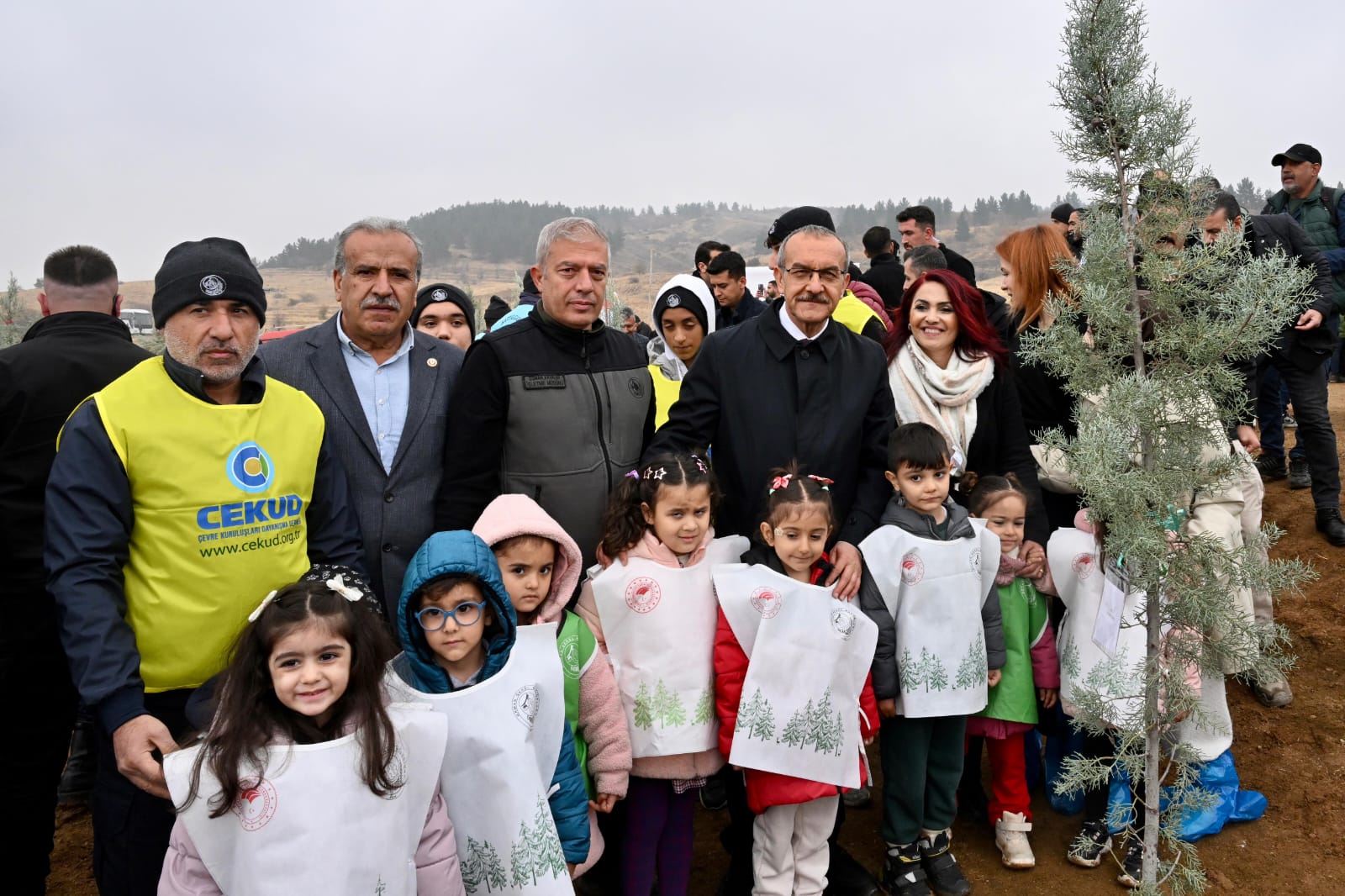 Vali Seddar Yavuz “Milli Ağaçlandırma Günü” Etkinliğine Katıldı