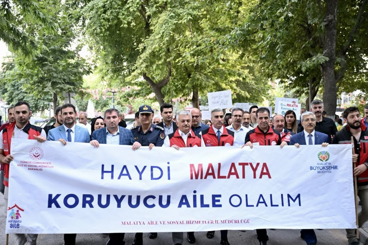 Vali Ersin Yazıcı Koruyucu Aile Günü Etkinliğine Katıldı