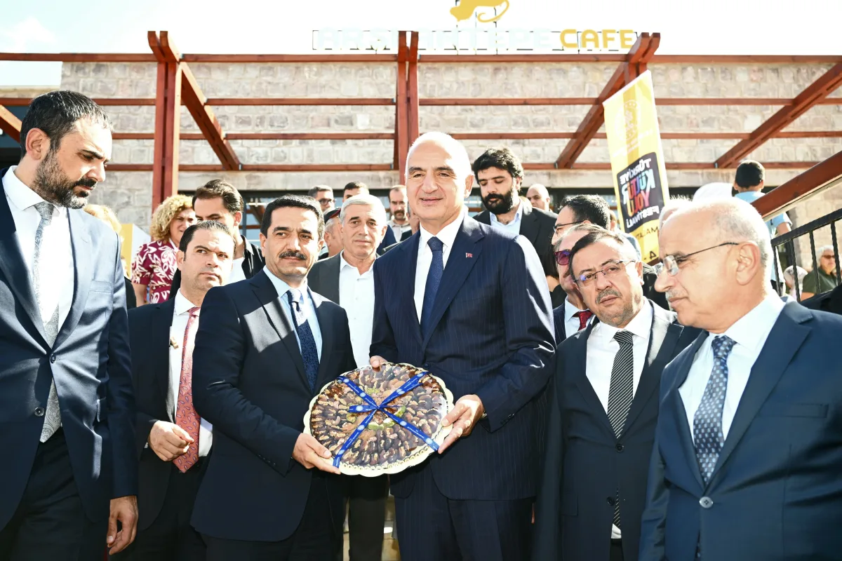 BAKAN ERSOY, ARSLANTEPE KARŞILAMA MERKEZİ AÇILIŞINDA