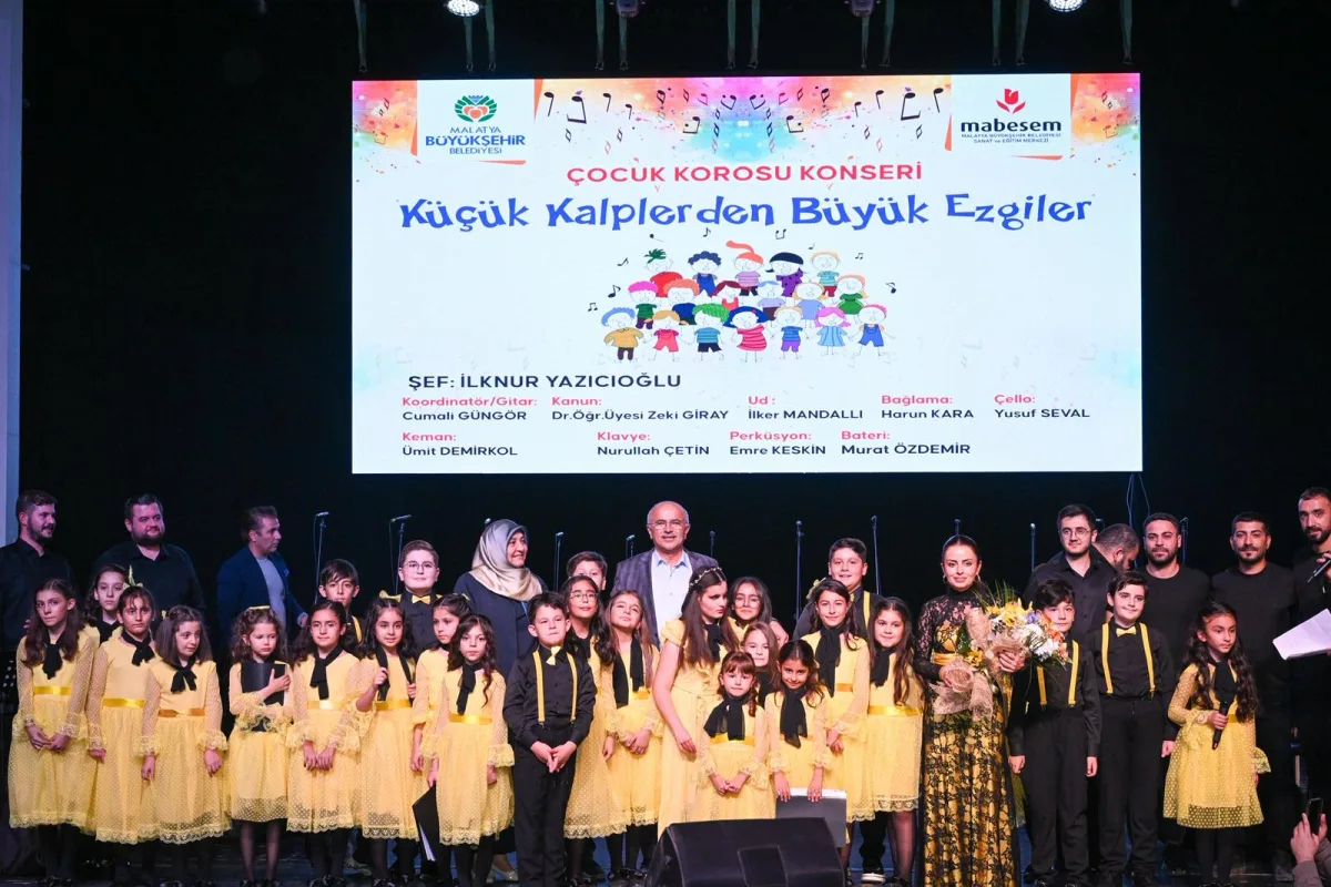 KÜÇÜK KALPLERDEN BÜYÜK EZGİLER