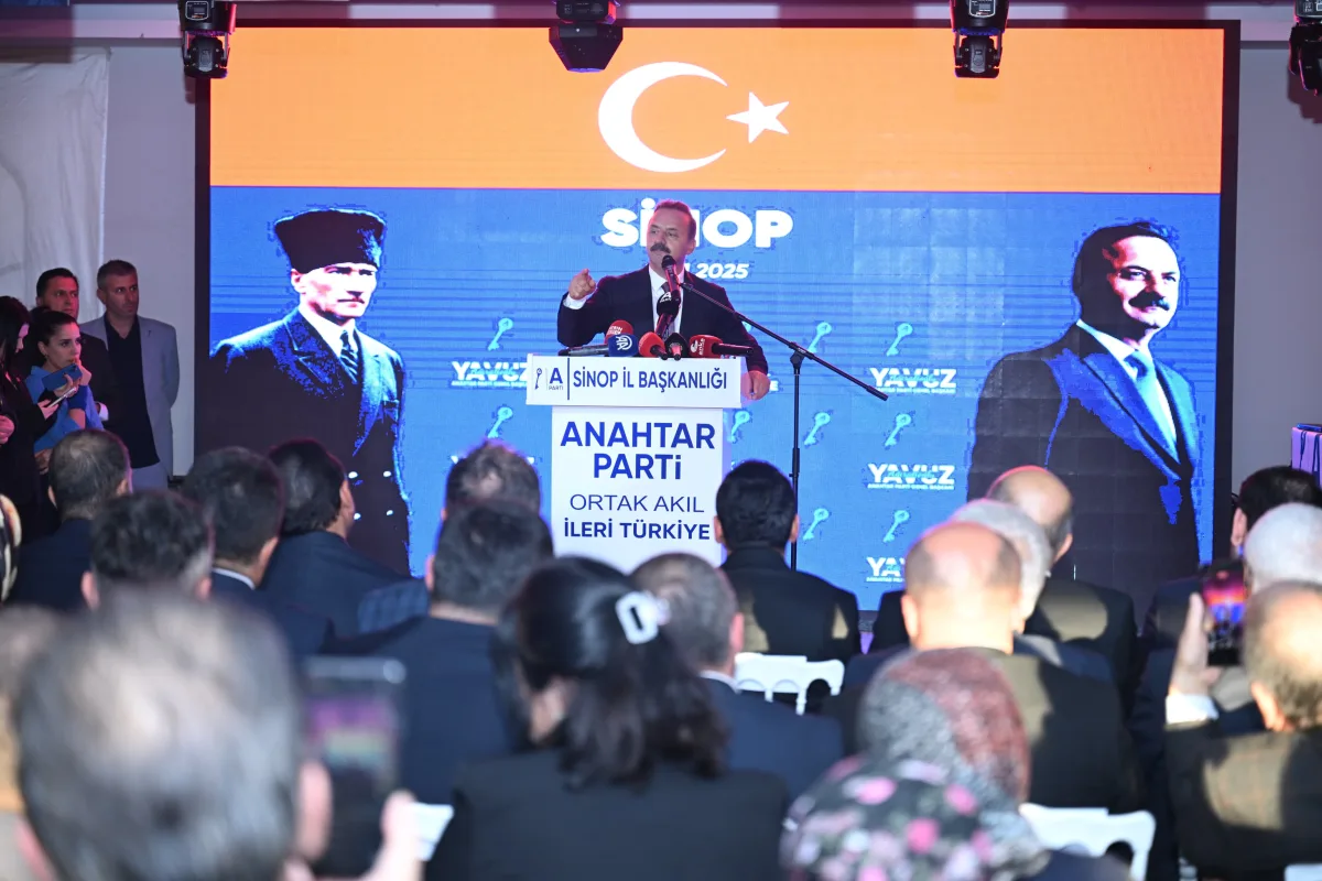YAVUZ AĞIRALİOĞLU SİNOP’TAN SESLENDİ: ÖNCE APO ASILSIN, ŞİMDİ APO NASILSIN?