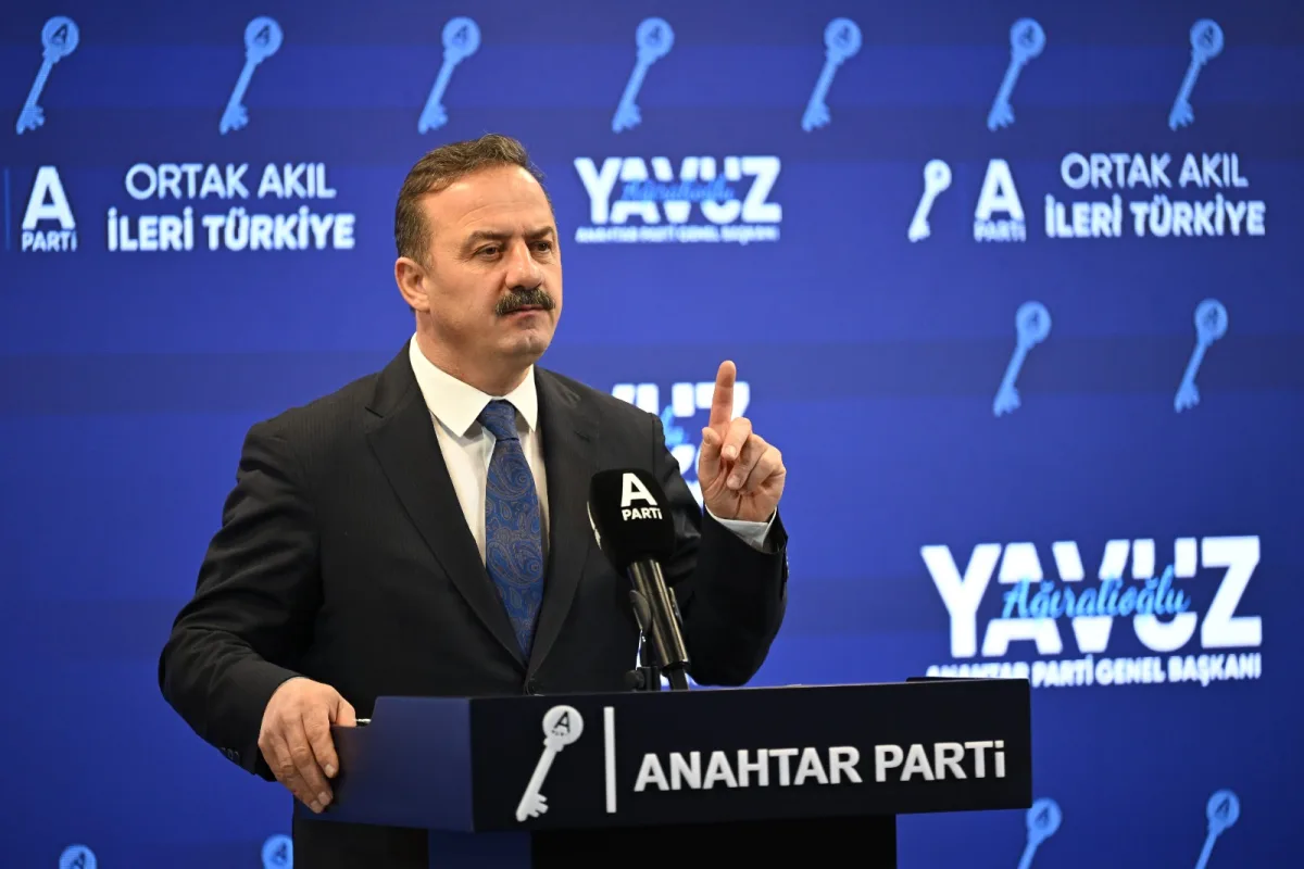 AĞIRALİOĞLU: HERKES BİLDİĞİMİZ GİBİDİR, BAHÇELİ VE ERDOĞAN BİLDİĞİMİZ GİBİ DEĞİLDİR