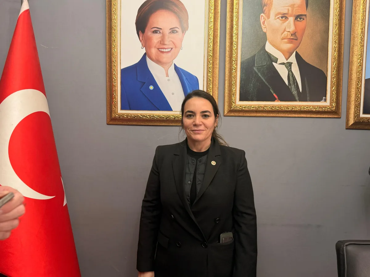 İYİ Partili Türkeş: Deprem Gerçeğini Konuşmak Yerine Gündem Saptırılıyor