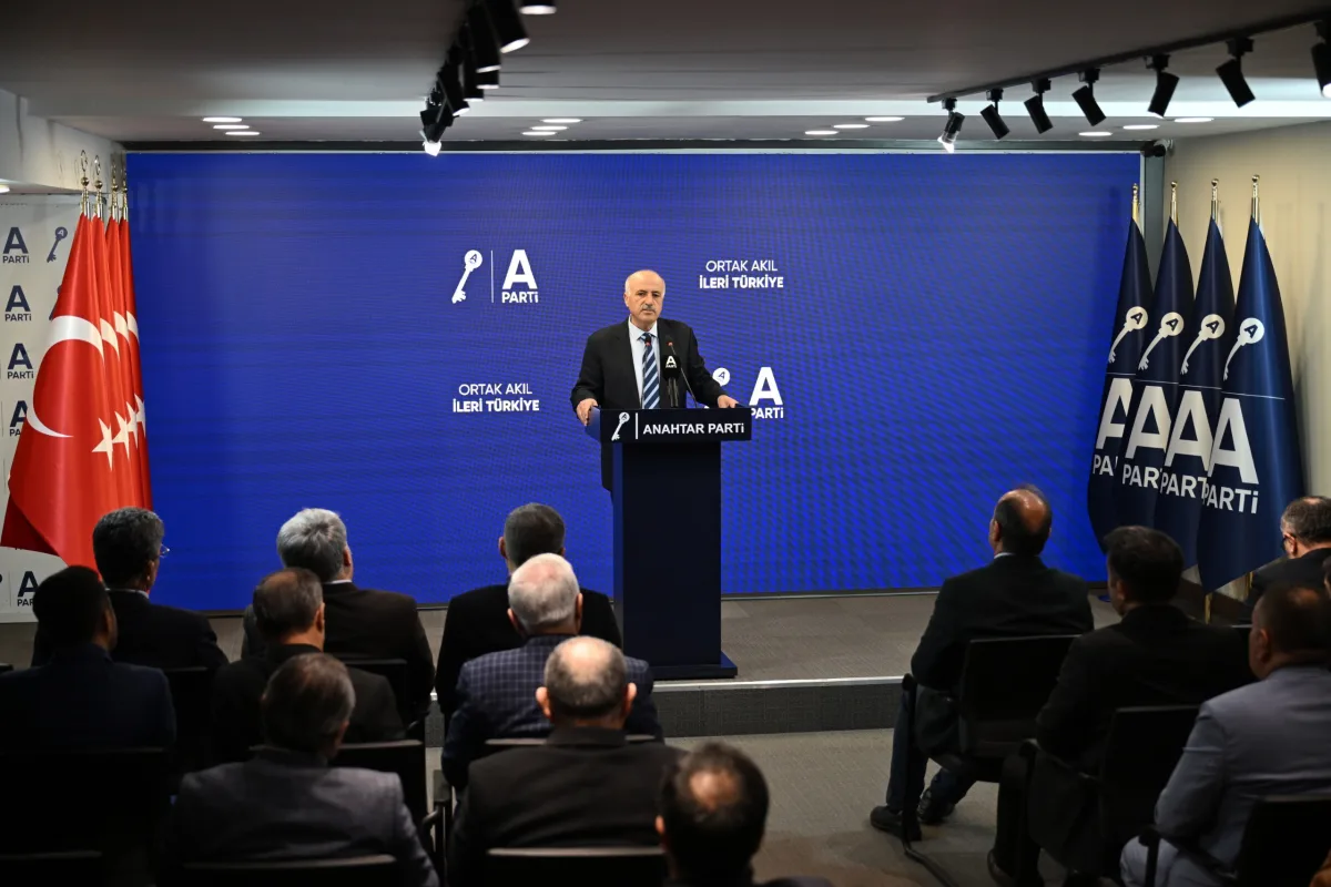 FUAT GEÇEN’DEN TERÖRSÜZ TÜRKİYE UYARISI: DİKKATLİ OLUNMALI!