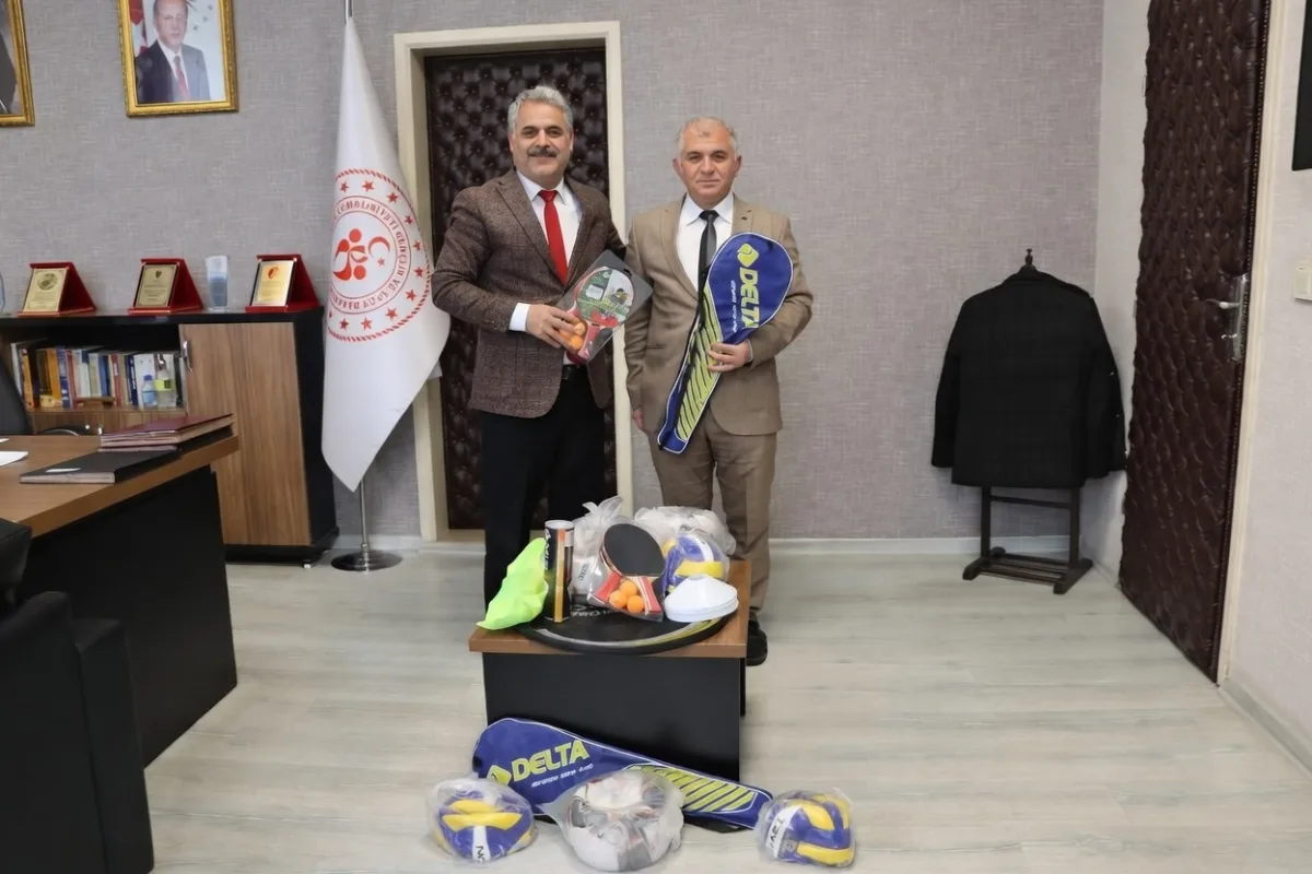 Pütürge’ye Sportif Malzeme ve Ekipman Desteği