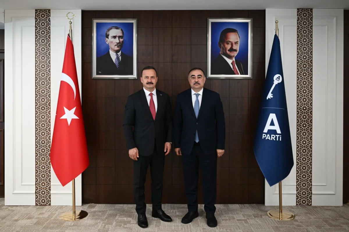 YAVUZ AĞIRALİOĞLU’NUN KONUĞU AZERBAYCAN  BÜYÜKELÇİSİ DR. REŞAD MEMMEDOV OLDU