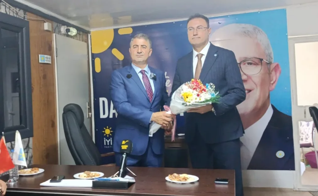 İYİ Parti Malatya İl Başkanlığı’nda Devir Teslim Töreni Gerçekleştirildi