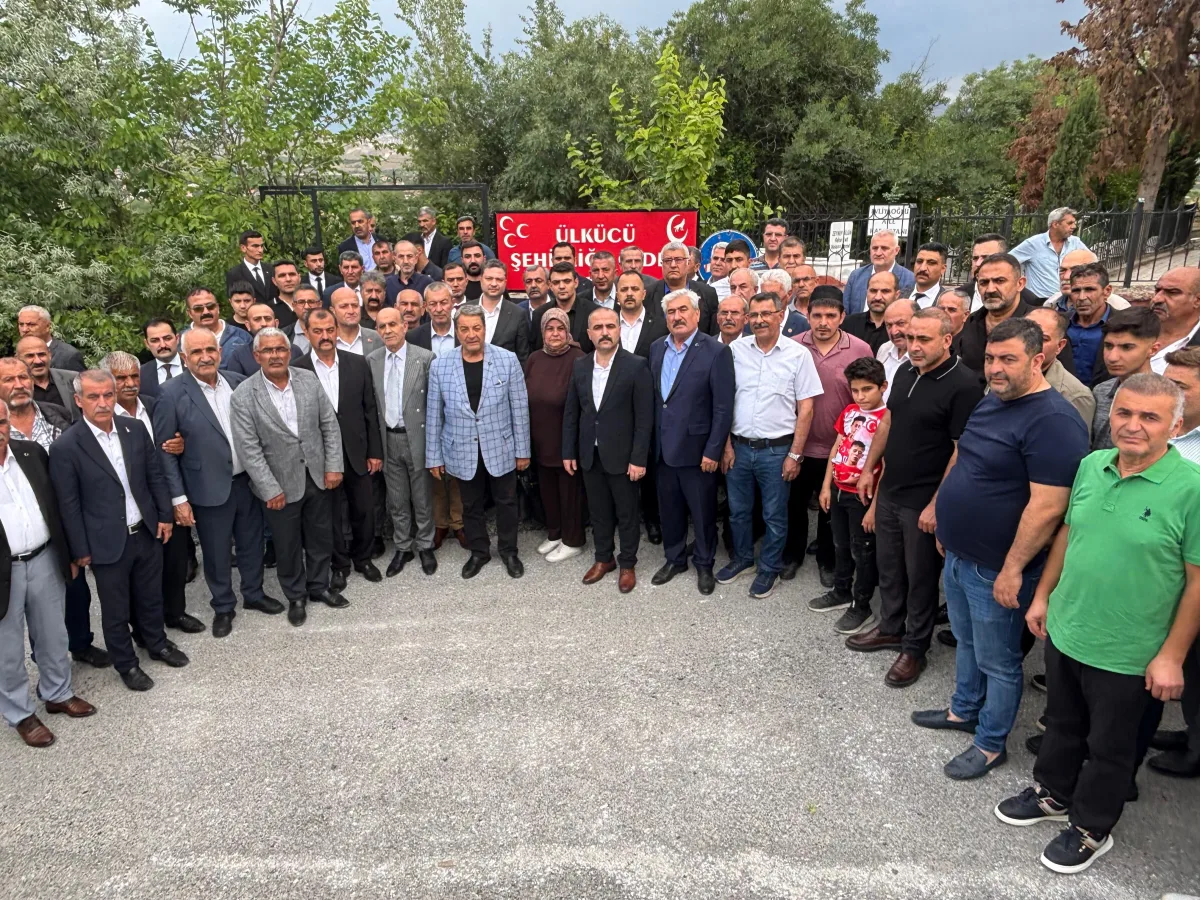 MHP’nin Yeni Yönetiminden İlk Ziyaret Ülkücü Şehitliğine