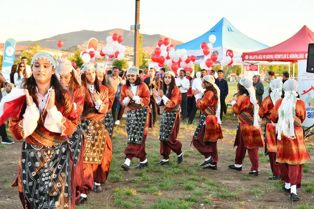 YEŞİLYURT’TA "KORUYUCU AİLE GÜNÜ" COŞKUSU!