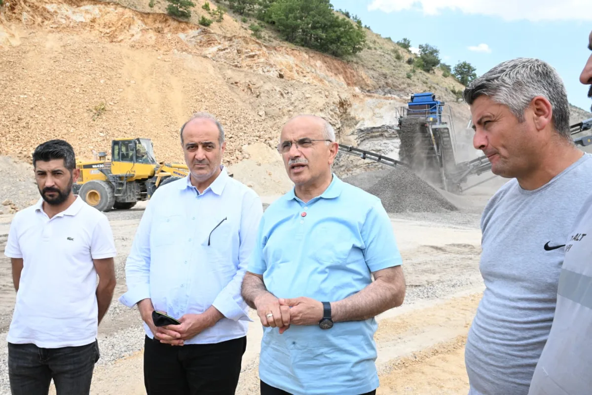 BÜYÜKŞEHİR MOBİL KONKASÖRLERLE HEM ÜRETİYOR HEM HIZLI HİZMET VERİYOR